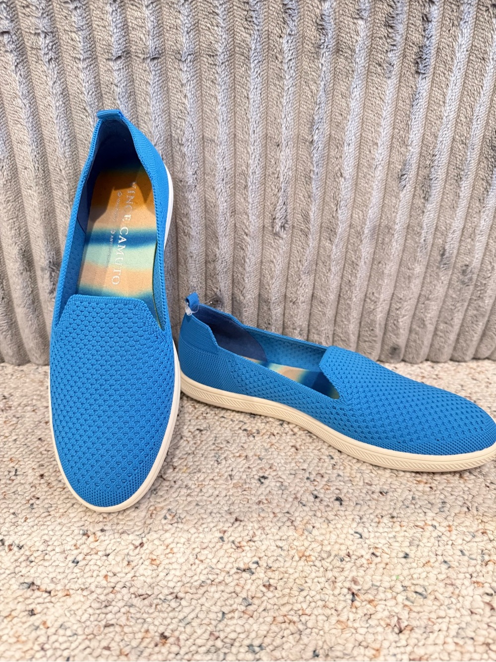 Vince Camuto Cabreli Sport Blue Knit Slip-On Textured Sneaker Size 7